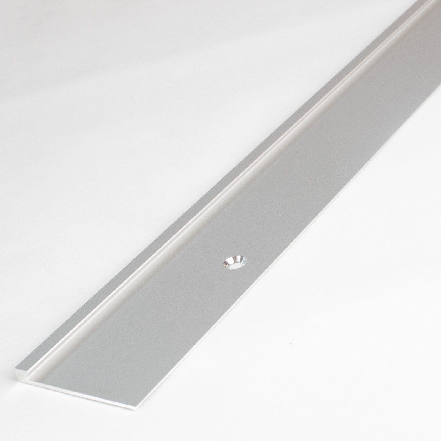 Perfiles de cantos y acabados Auer Blackwater H 3 mm W 40 mm L 2700 mm aluminio anodizado