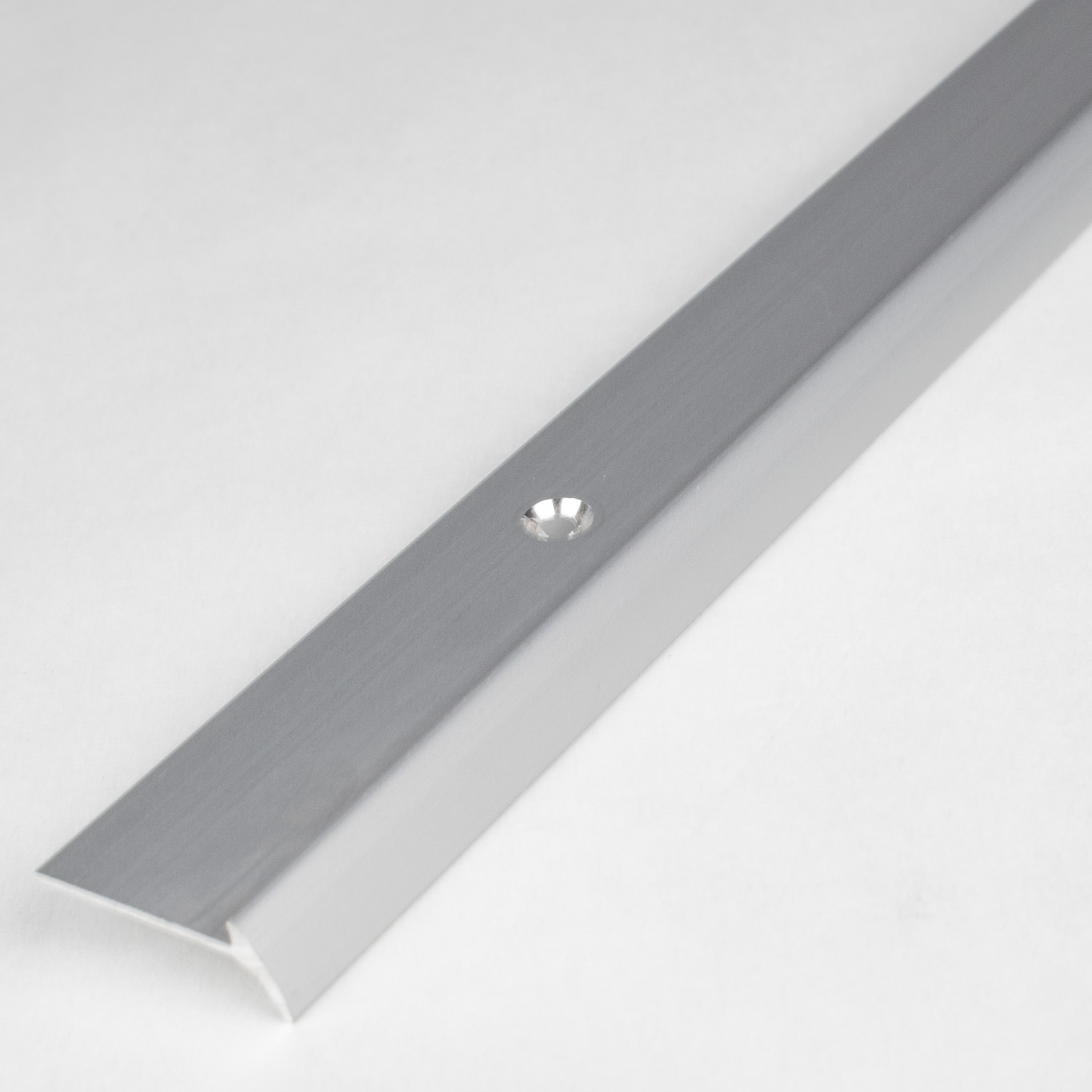 Perfiles de canto y ángulo para escaleras PROVISTON Hierro Altura 8 - 9 mm Altura de canto 2 - 3 mm Aluminio