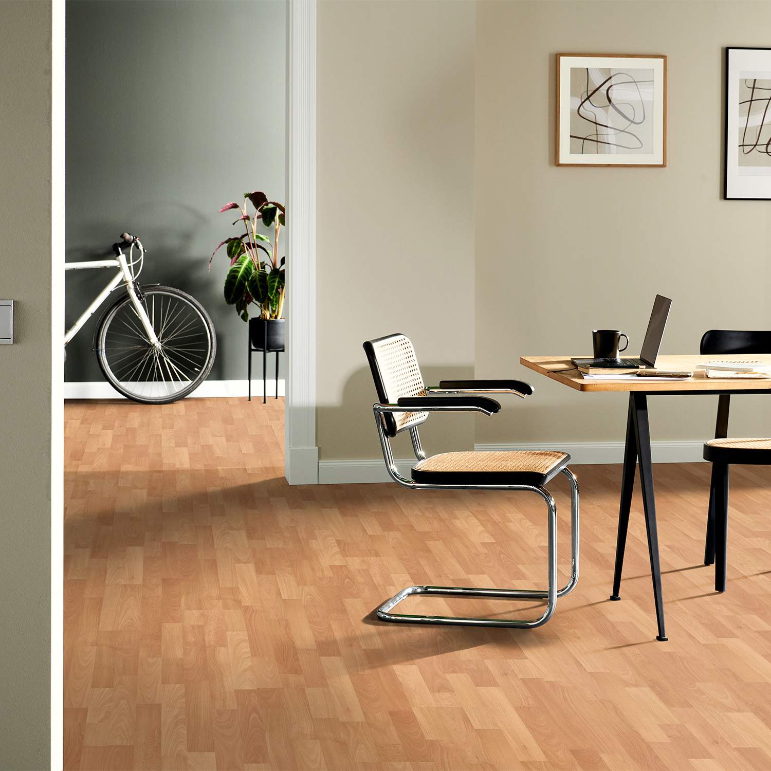 Laminado Clásico Pro H10130 1292 x 193 x 8 mm Suelo laminado clic imitación madera color haya marrón NKL31