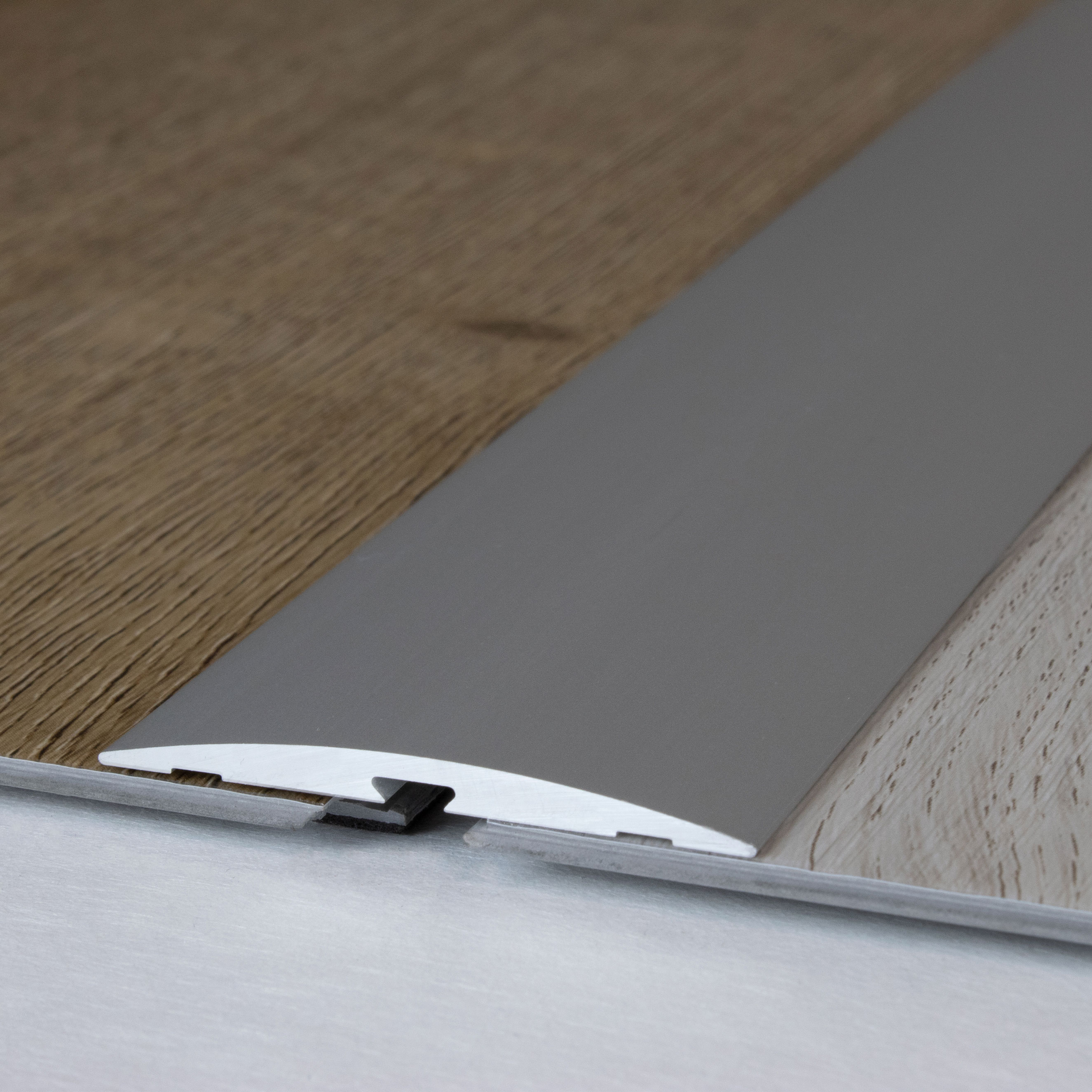 Perfil de transición PROVISTON Brecht H 4 mm W 50 mm tira de transición aluminio anodizado