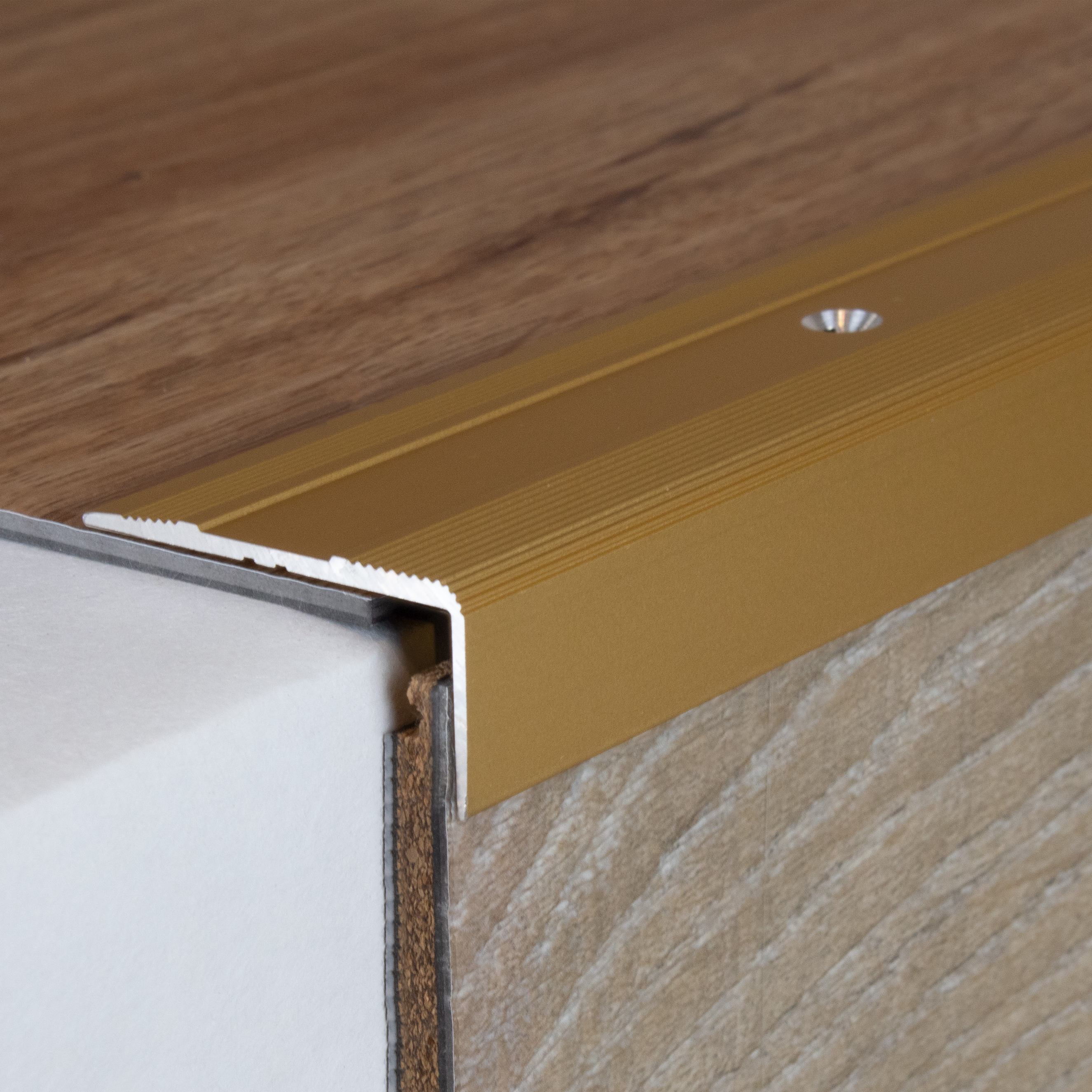 Perfiles angulares y de canto para escaleras PROVISTON Milena H 15 mm W 36 mm L 1000 mm Aluminio