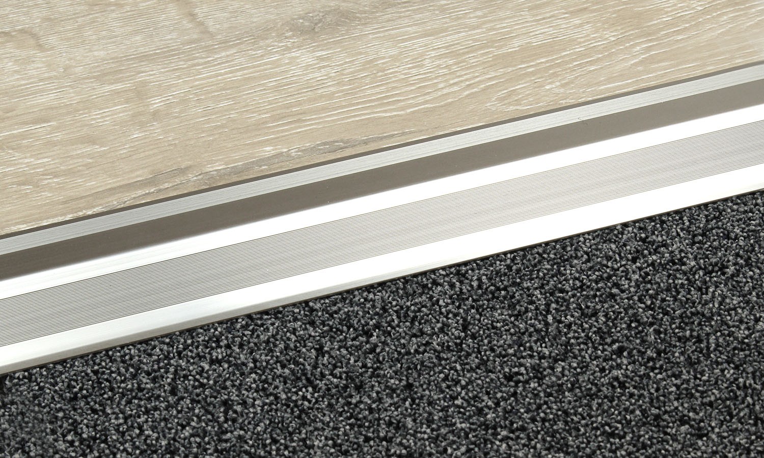Ausgleichsprofil / Anpassungsprofil Laminat / Parket "Bellingham", für Höhe 15 - 24 mm, 5,5 mm breit, 2-teilig, Aluminium eloxiert, gebohrt-bronze dunkel-1 (Default)