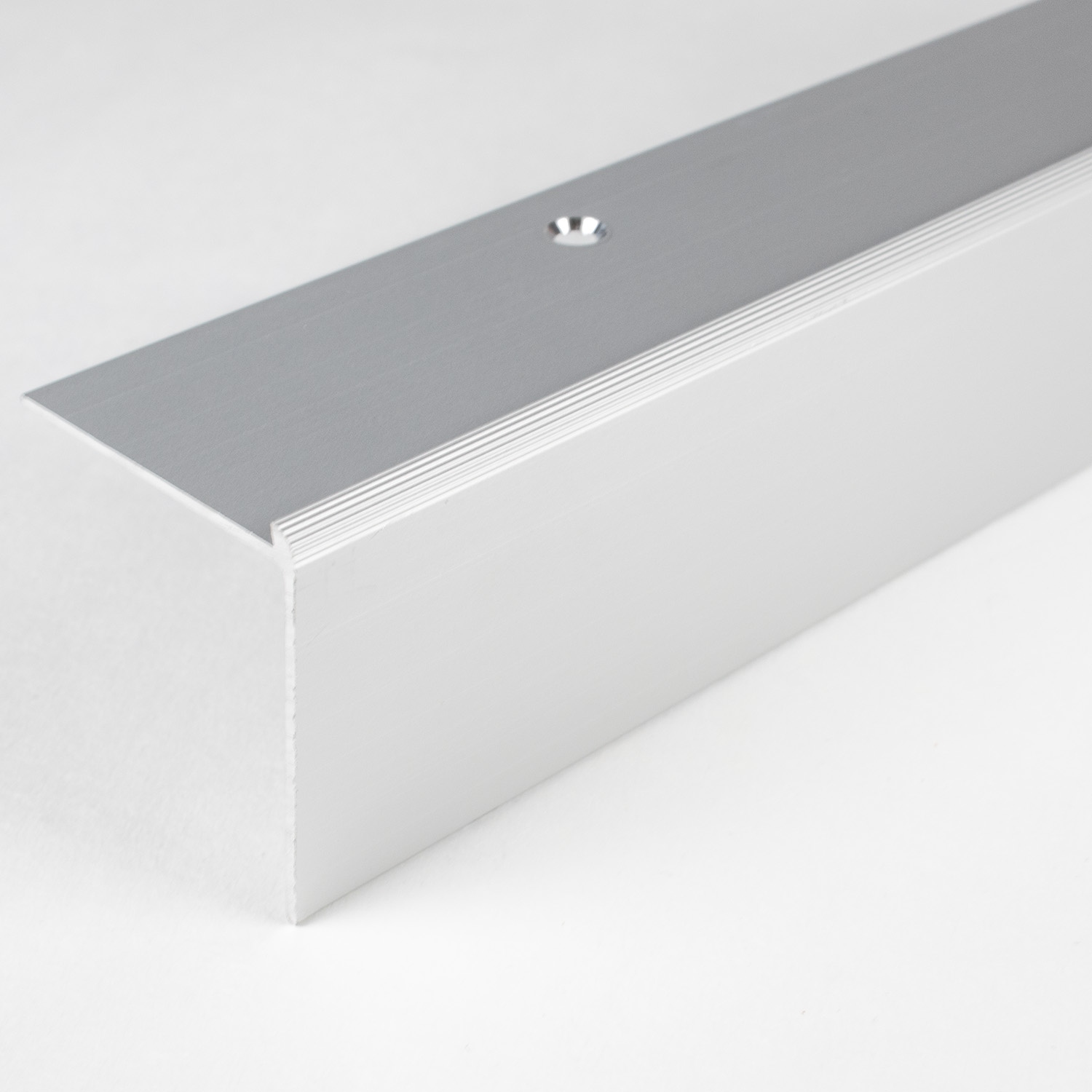 Perfiles de canto y ángulo para escaleras PROVISTON Berrie 40 x 40 mm, altura de canto 3-5 mm, aluminio