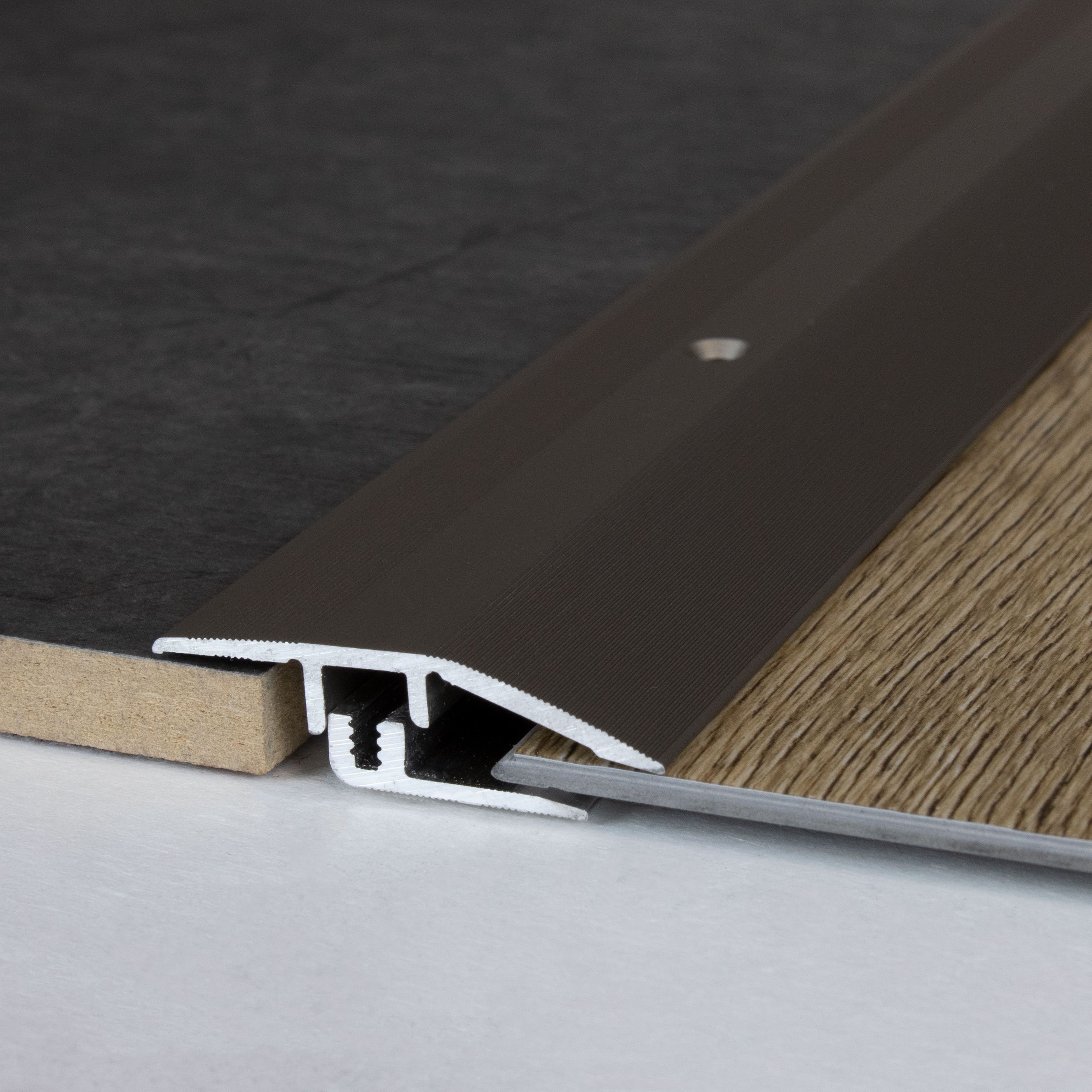 Perfiles de altura y ajuste Auer Kingston B 40 mm, altura de canto 5 - 9 mm, aluminio anodizado