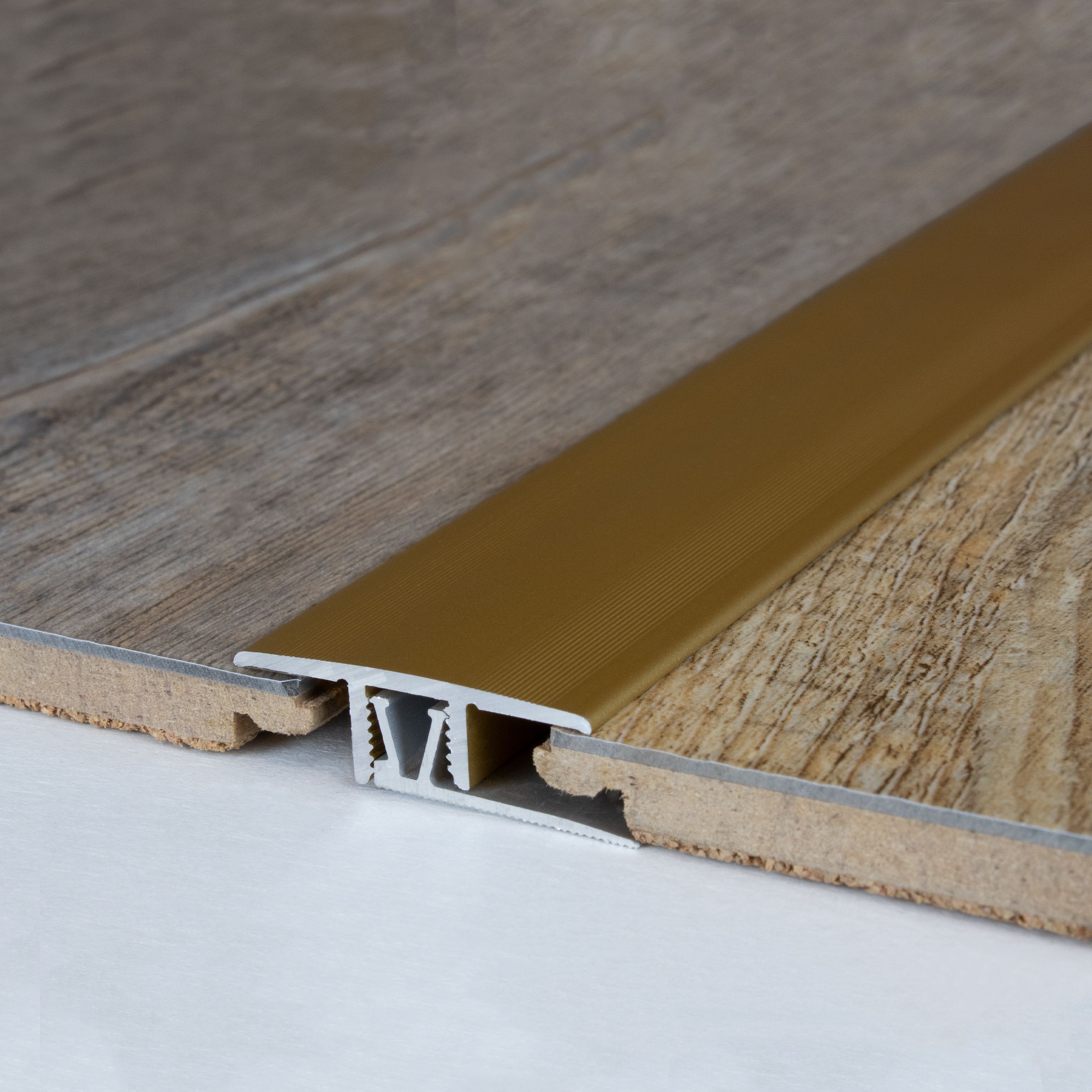 Perfil de transición PROVISTON Welland, altura de borde 7-10 mm, tira de transición, aluminio anodizado