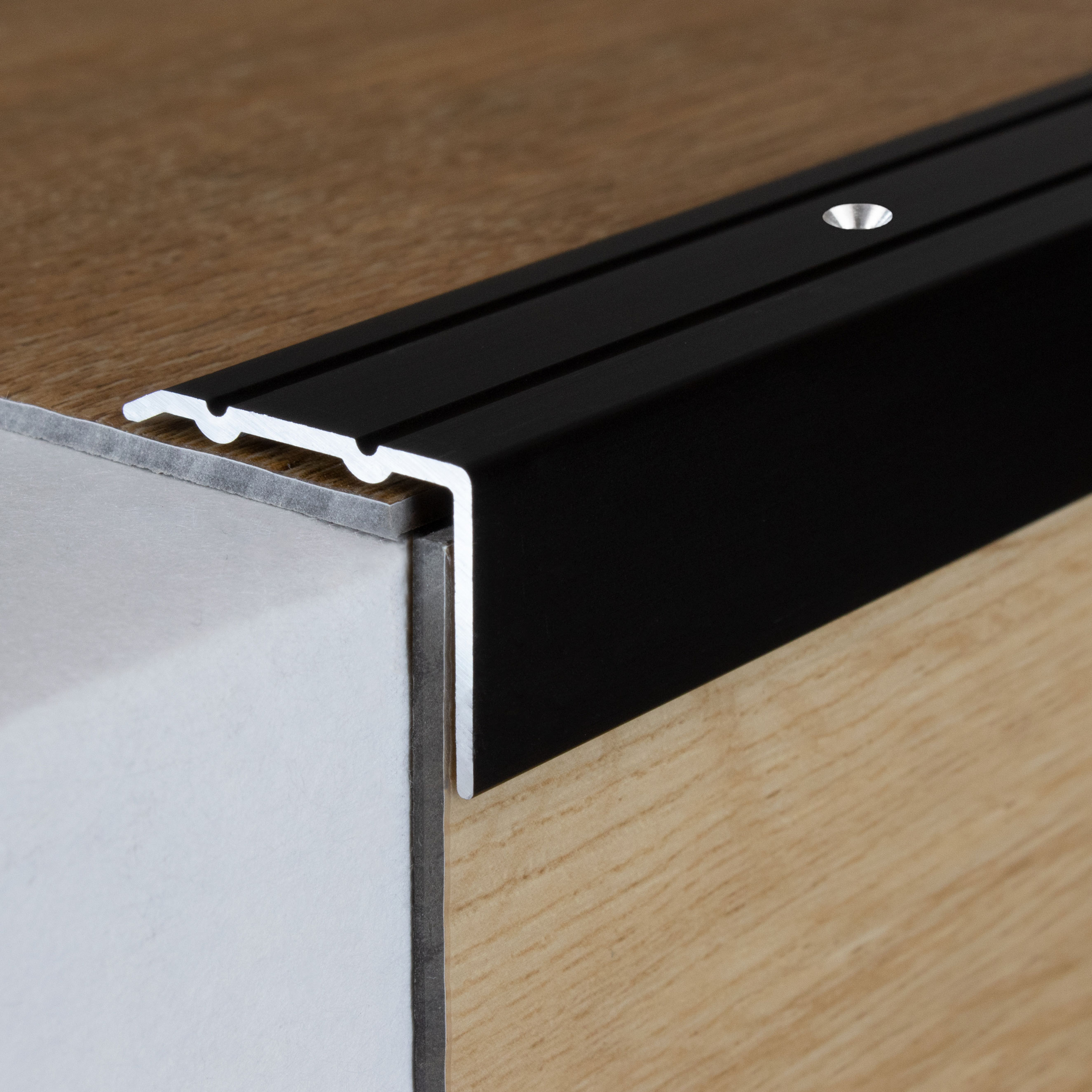 Perfiles angulares y de canto para escaleras PROVISTON Salerno, ancho 24,5 mm, aluminio