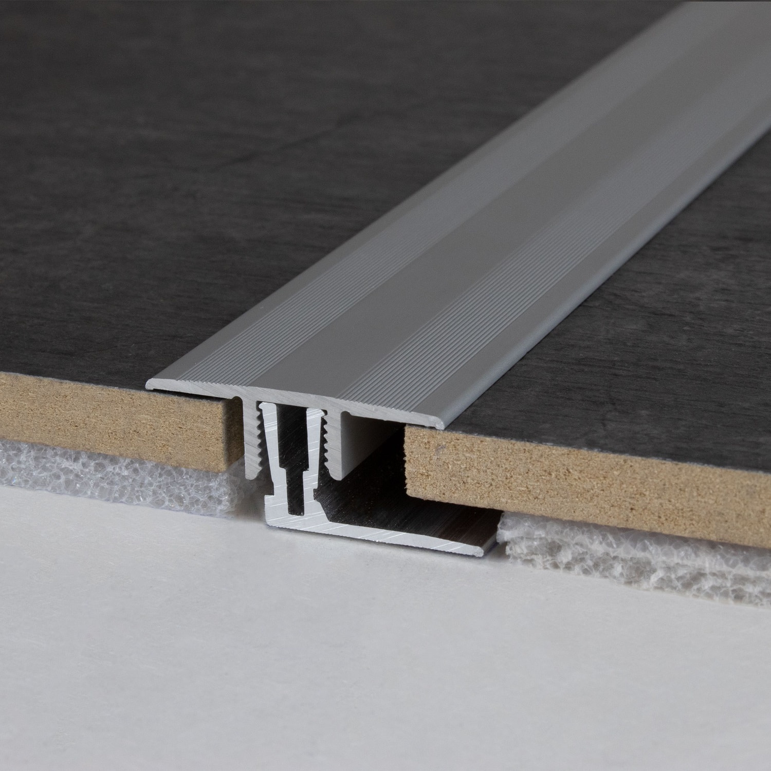 Perfil de transición Auer Grafton B 33,5 mm, altura de borde 11-15 mm, tira de transición, aluminio anodizado