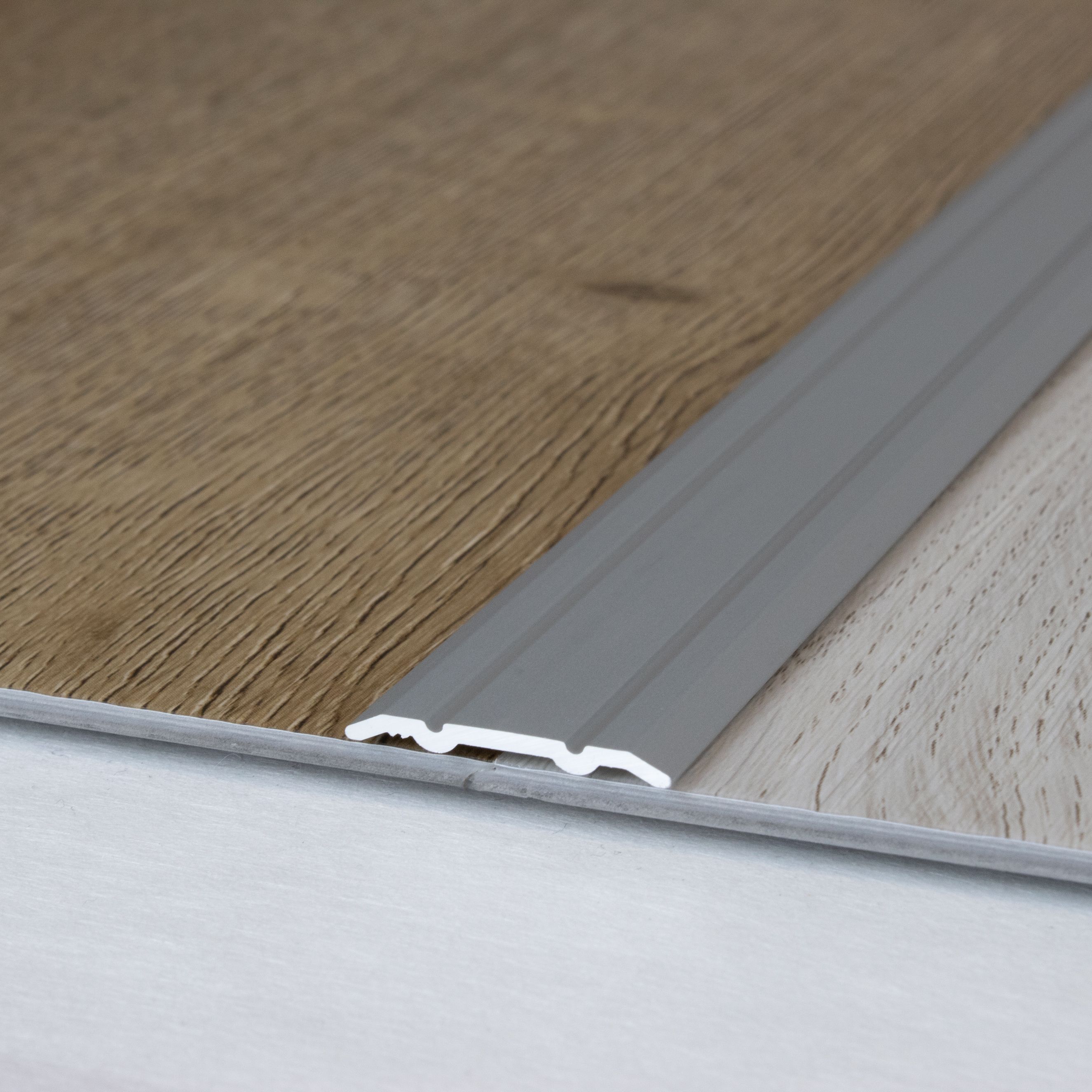 Perfil de transición Auer Alkmaar H 2,3 mm W 24,5 mm Riel de transición de aluminio anodizado