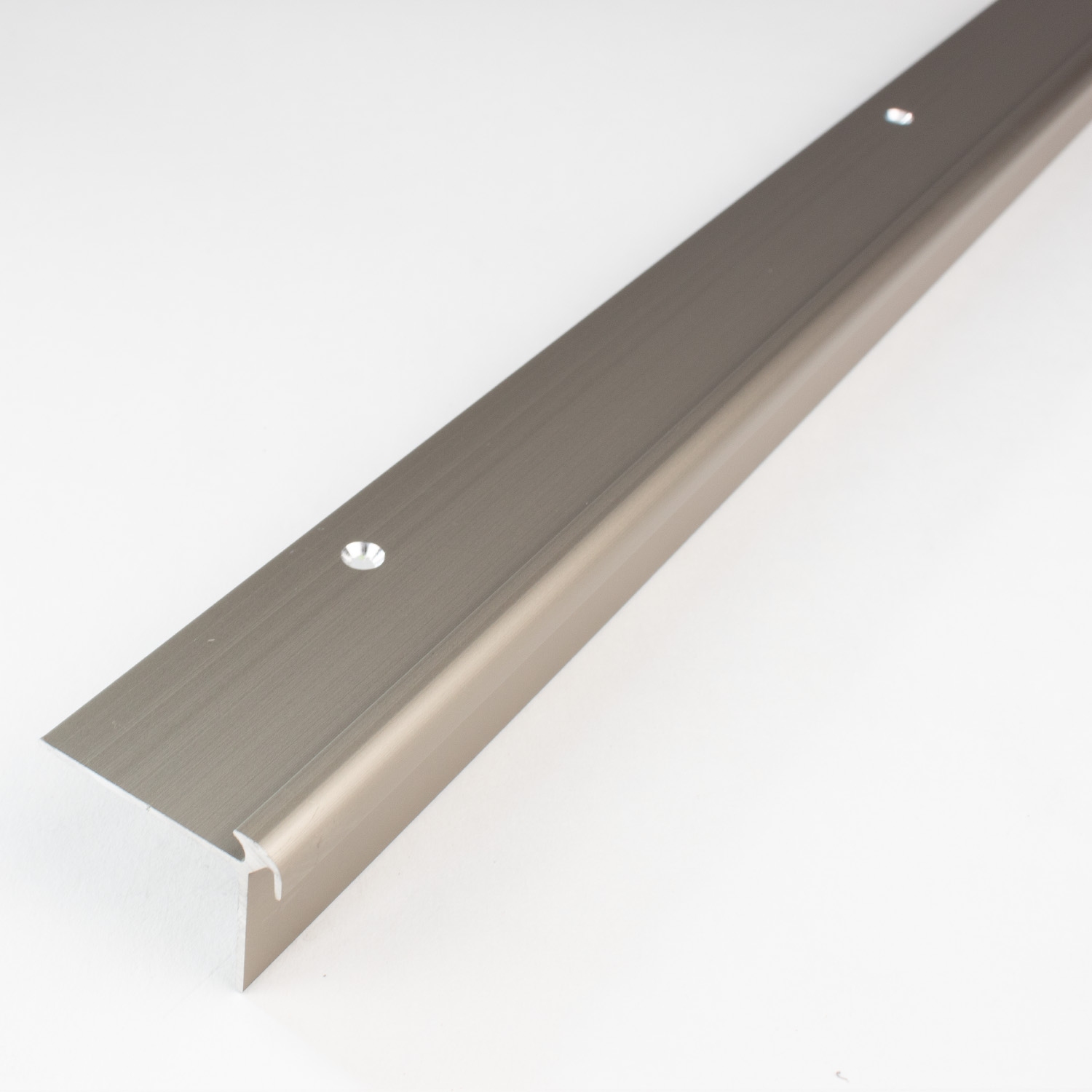 Perfiles angulares y de canto para escaleras Auer, altura 30 mm, ancho 40 mm, aluminio