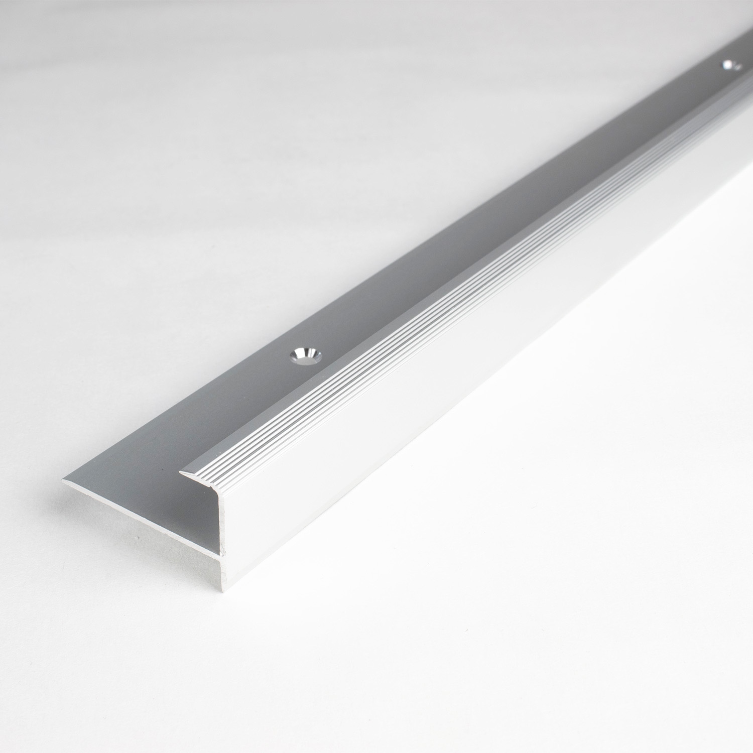 Perfiles de canto y acabado Auer Embrun B, altura de canto de 40 mm, aluminio anodizado de 13,3 mm