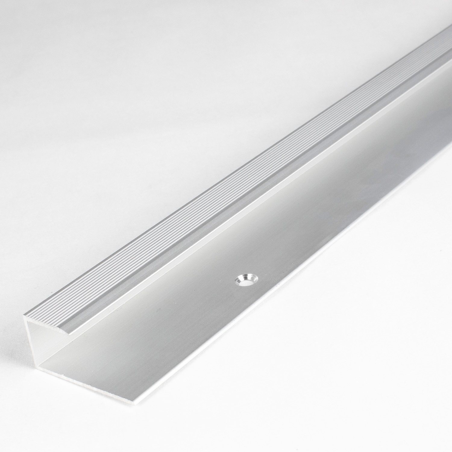 Perfiles de remate y canto Auer Bancroft B de 34 mm, altura del canto 13,3 mm, aluminio anodizado